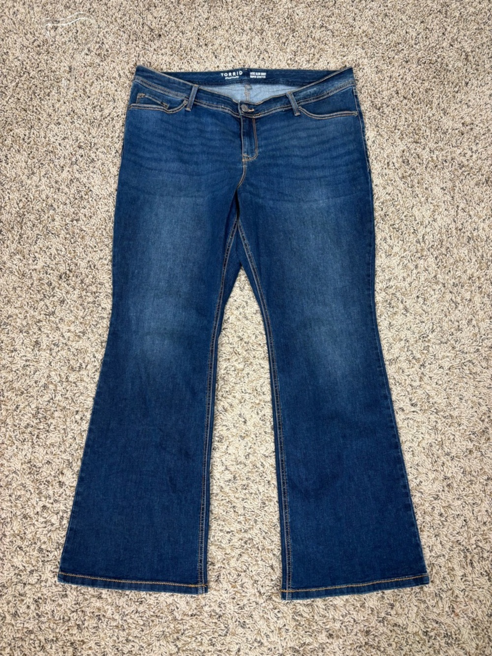 Torrid Jeans Womens 22T Luxe Slim Boot Super Stretch High Rise Denim in Blue